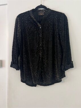 Amana Black Button-Down Blouse with Subtle Metallic Threads size XL